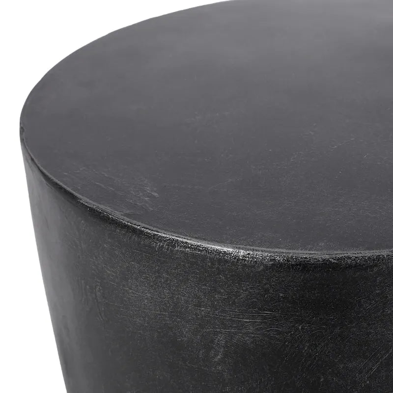 Table d'appoint en béton léger